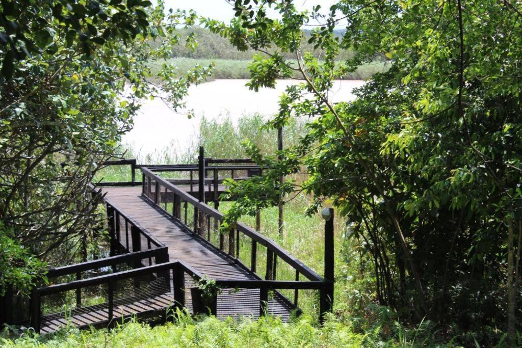 דירות Saint Lucia Estuary Unit 30 The Bridge - Family Unit In A Prime Spot On The Ground Floor מראה חיצוני תמונה